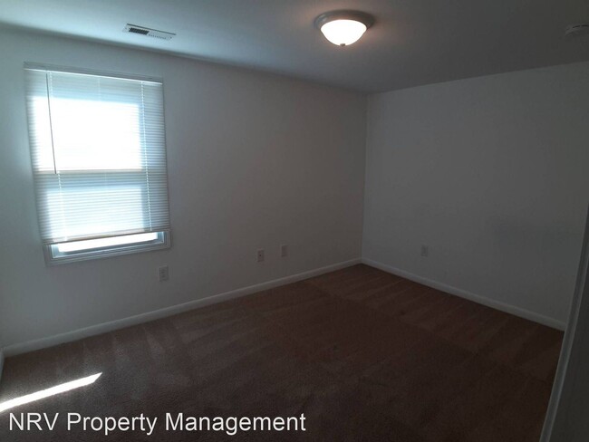 Building Photo - 4 br, 3 bath House - 323 Clement Street