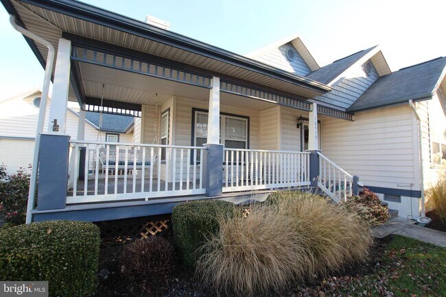 Building Photo - 16415 John Rowland Trail