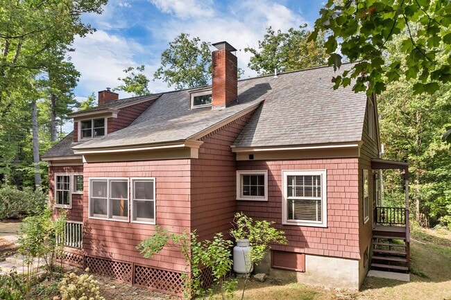 Building Photo - 44 Neighbors Row