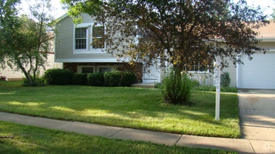 Building Photo - 30W171 Foxboro Ct
