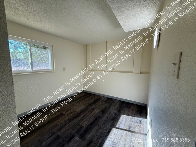 Building Photo - 7317 Liberty Ct