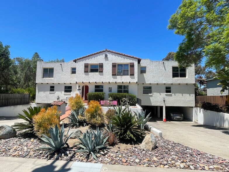 Building Photo - 1818 Granada Ave