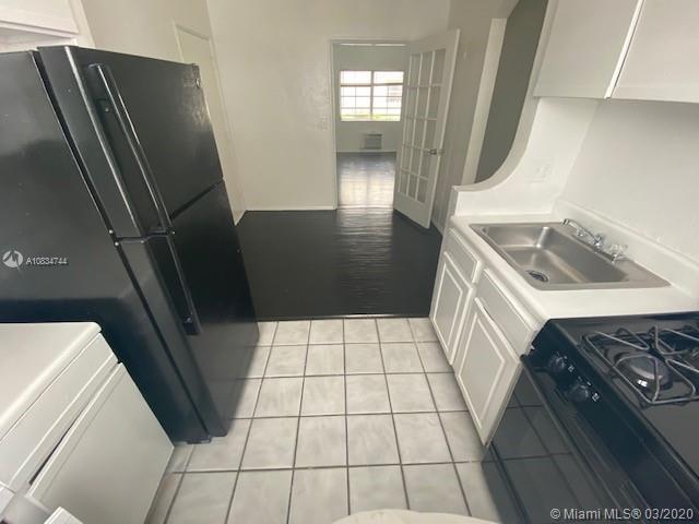 Building Photo - 1354 Euclid Ave