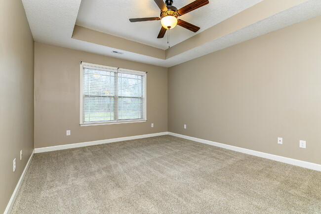 Building Photo - Charming 3-bed, 2-bath, 2017-construction ...