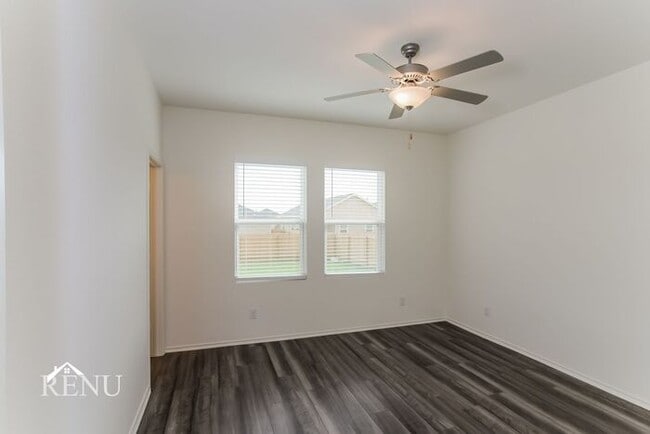 Building Photo - 5222 Dawn Break