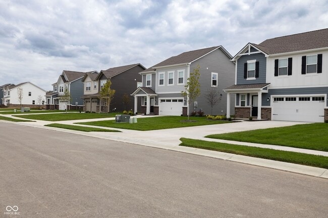 Building Photo - 6511 Magnolia Dr
