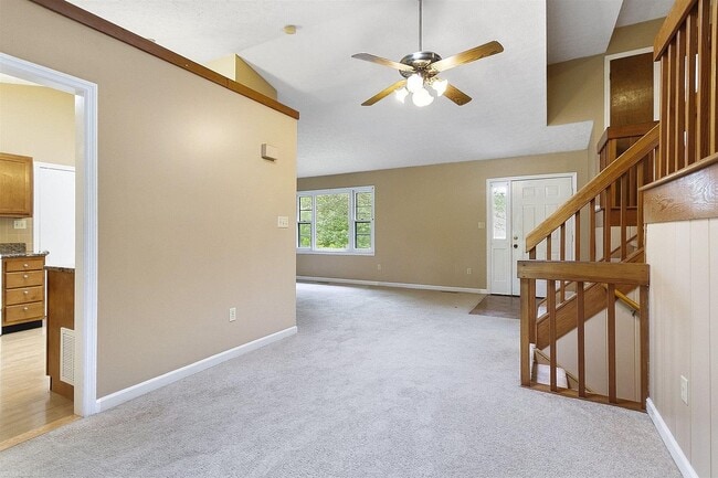 Building Photo - 305 Cherokee Dr