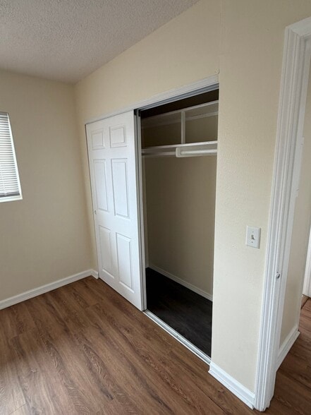 Building Photo - 7737 Bright Ave