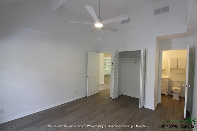 Building Photo - 140-140 Hako St