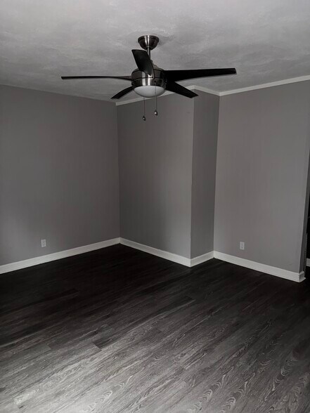 Building Photo - 1606 N Patterson Ave