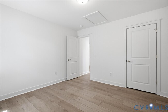 Building Photo - 21169 Baileys Ln