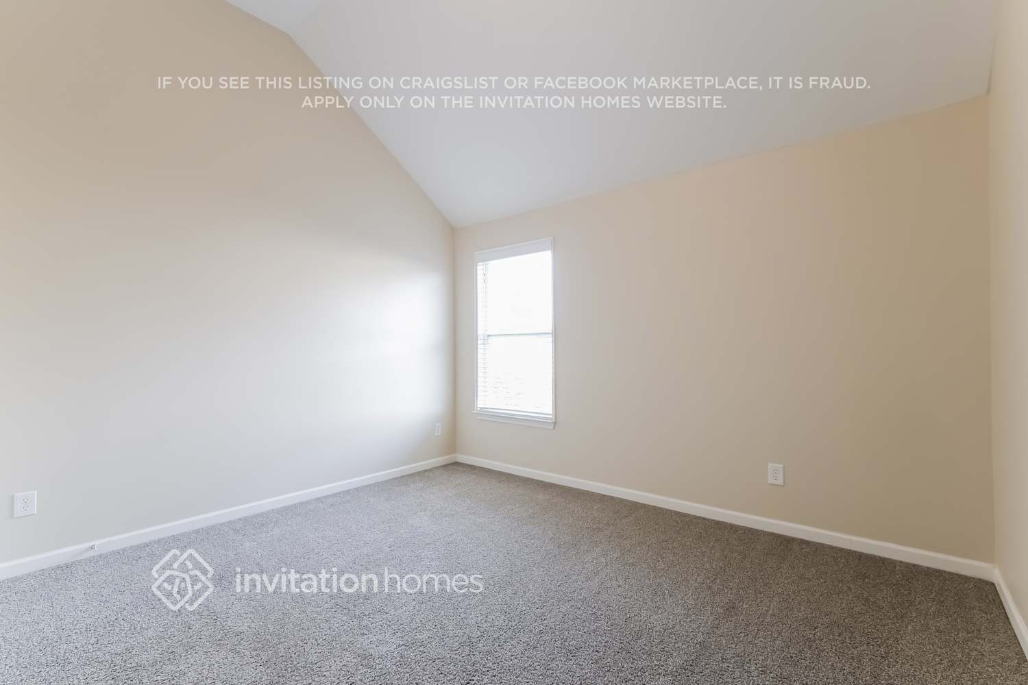 Building Photo - 4015 Pointe Vecchio Cir