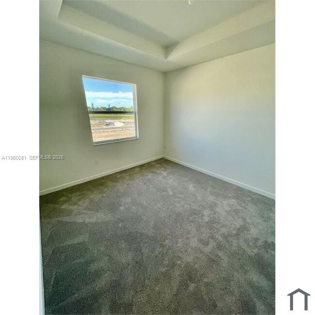 Building Photo - 2667 SE 28th Dr