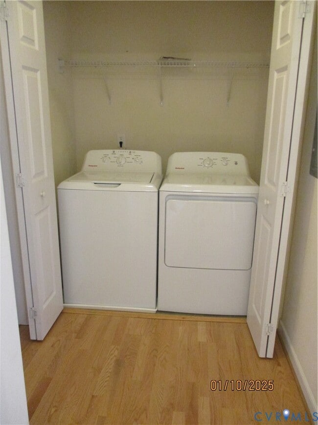 Building Photo - 4127 San Marco Dr