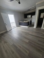 Building Photo - 3522 Beauchamp St