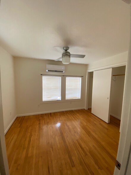 Main bedroom - 638 Mercer Ave