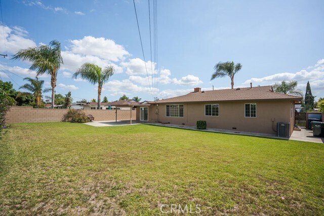 Building Photo - 1113 W Ituni St