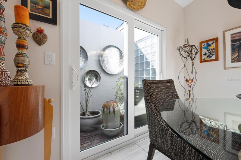 Building Photo - 226 Chartley Ct N