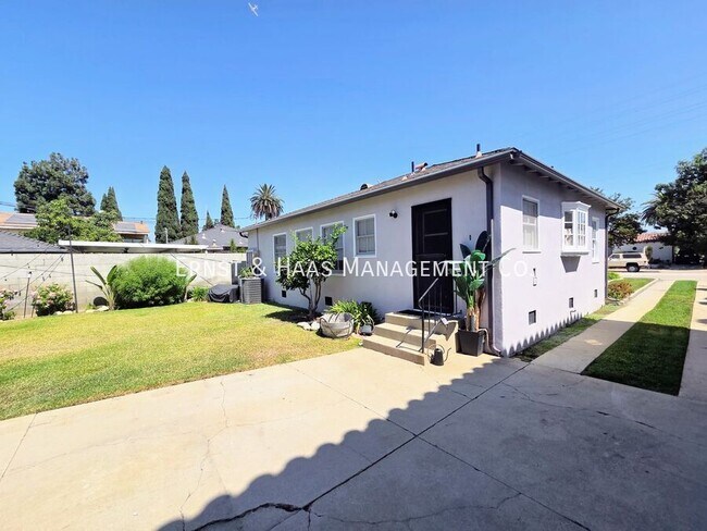 Building Photo - 3627 Orange Ave