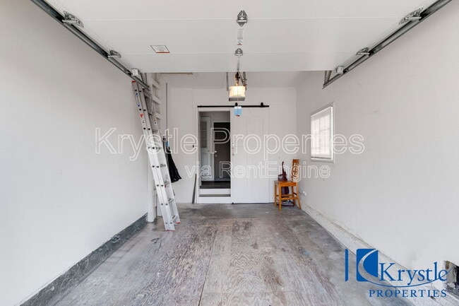 Building Photo - 1733 Ohio Ave