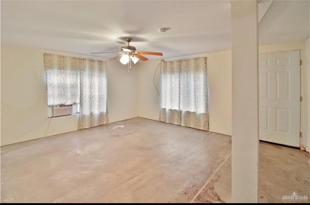 Building Photo - 4200 Lopez St