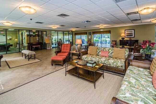 Building Photo - 1316 Pasadena Ave S