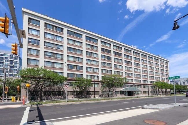 Building Photo - 169 Monsignor O'Brien Hwy