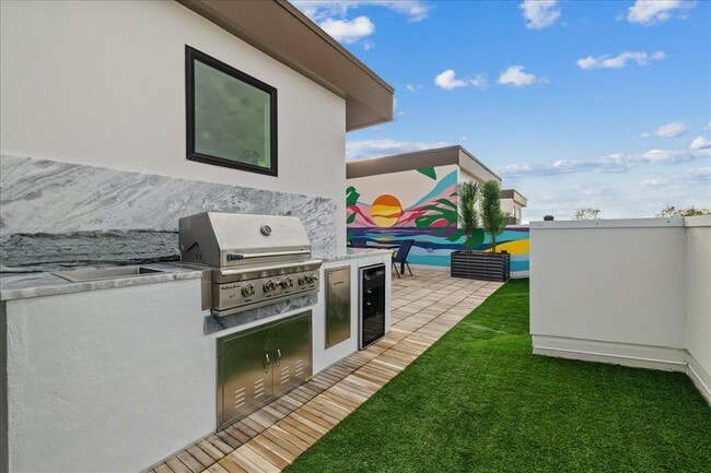 Building Photo - 623 Petit Wy