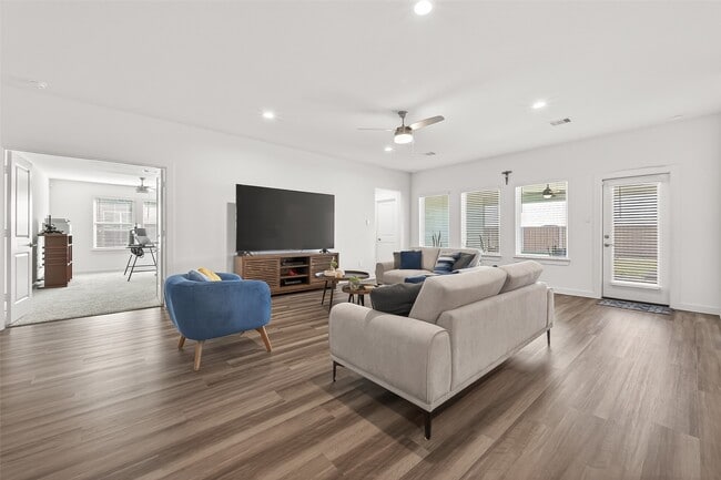 Building Photo - 31319 Kenswick Grove Ln