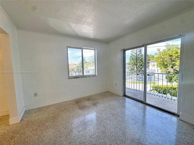 Building Photo - 250 Beacom Blvd