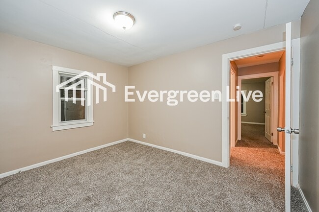 Building Photo - 3227 Struble Rd