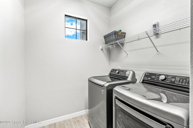 Building Photo - 3194 Blazing Star Dr