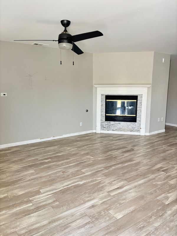 Building Photo - 1550 Wrentree Way