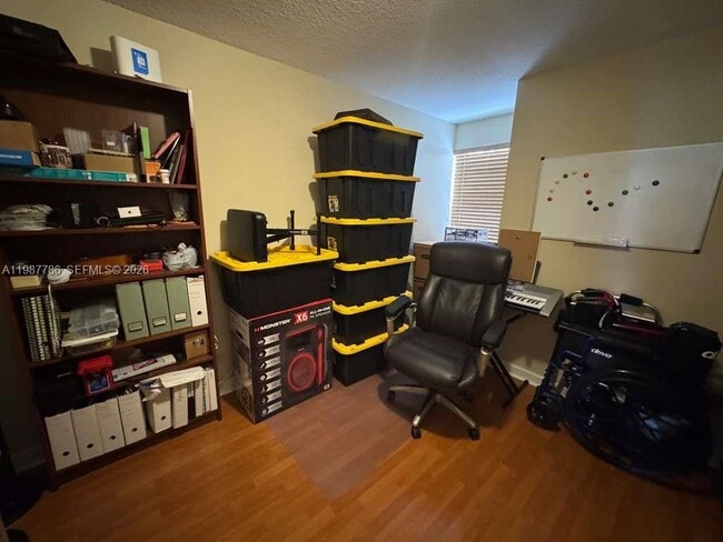 Building Photo - 7131 NW 114th Ct