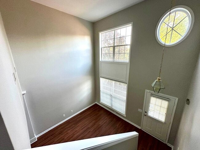 Building Photo - 3304 Mannington Dr