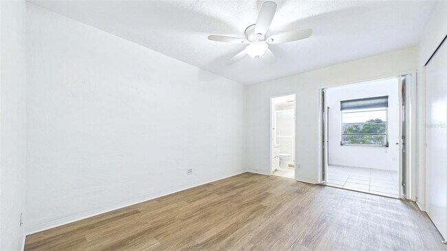 Building Photo - 2454 Australia Way E