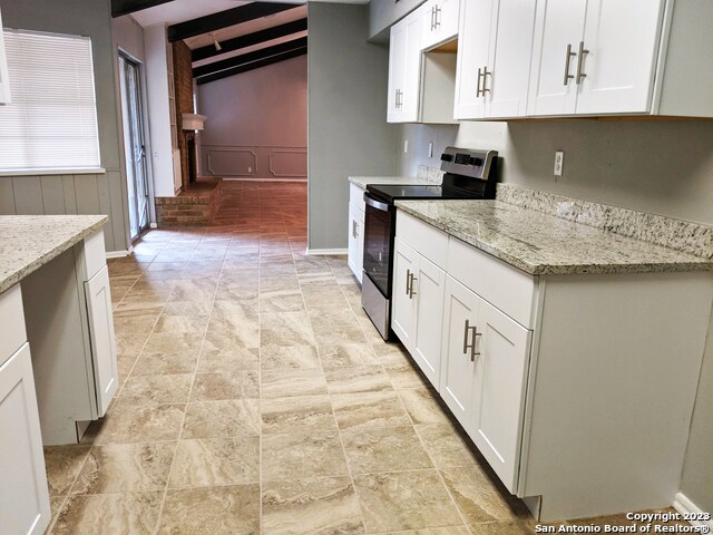 Building Photo - 2330 Blossom Dr