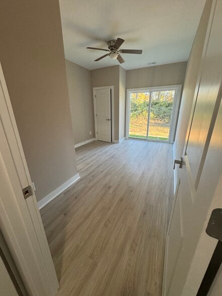 Primary bedroom - 1321 Camden Rd