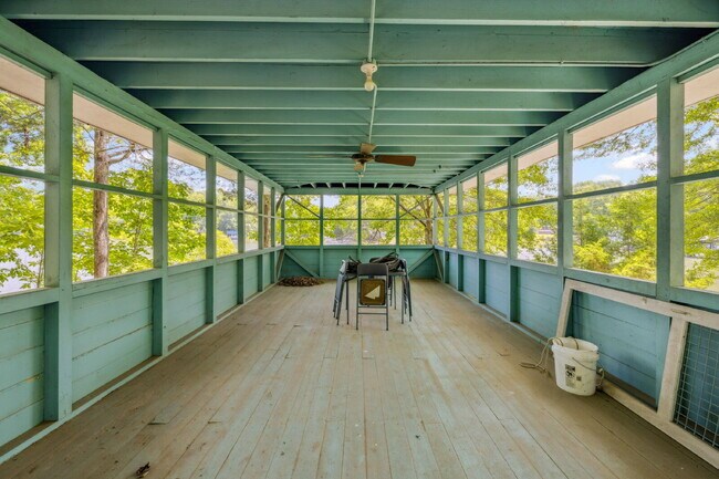 Building Photo - 4116 Tuffy Ln
