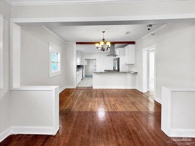 Building Photo - 1007 W Wright St