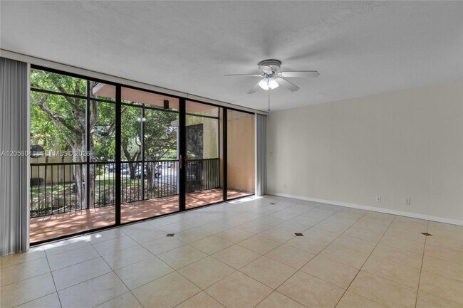 Building Photo - 2930 SW 87th Terrace