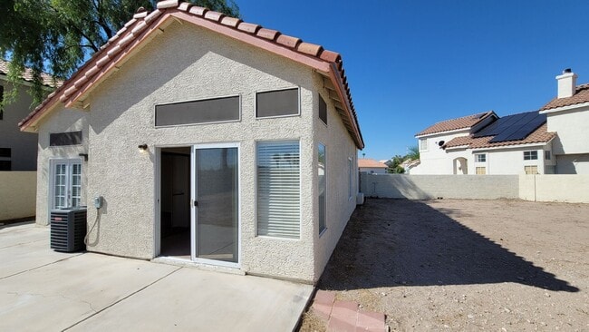 Building Photo - 7524 Holloran Ct