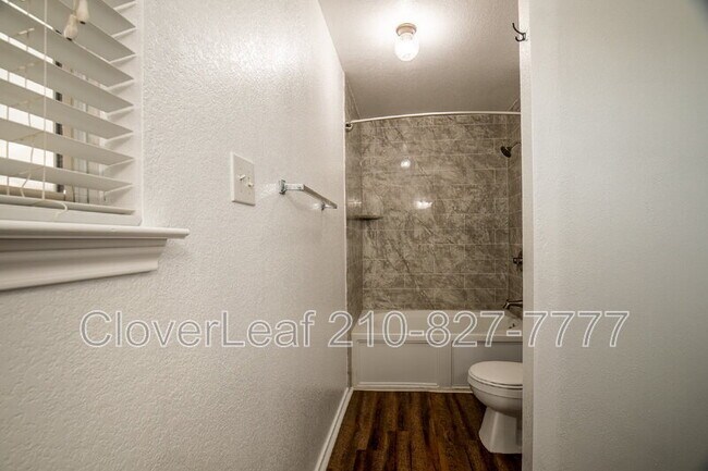 Building Photo - 7603 Bismarck Lake