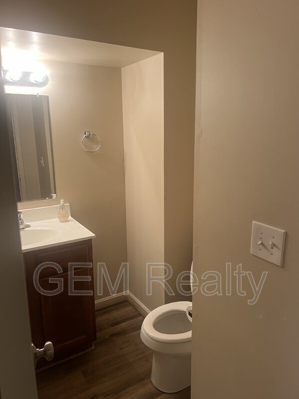 Building Photo - 35122 Saba Pl