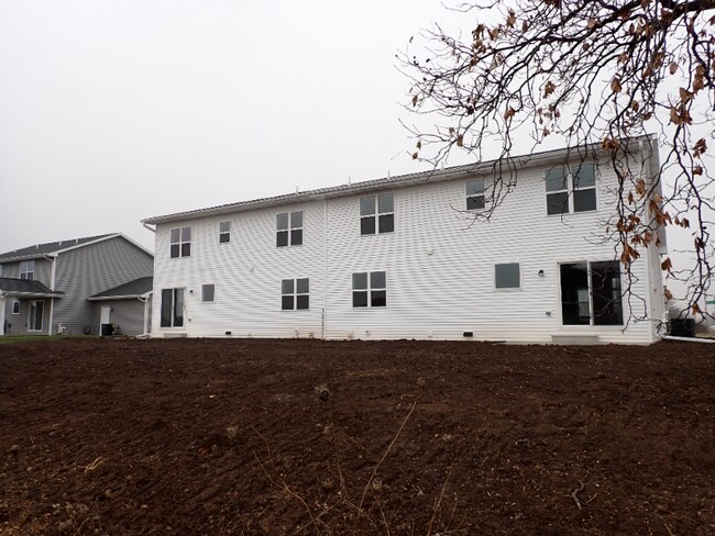 Building Photo - 1796-1798 Garroman Dr