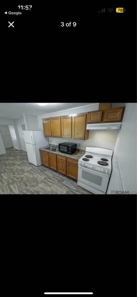 Building Photo - 5450 David Ln
