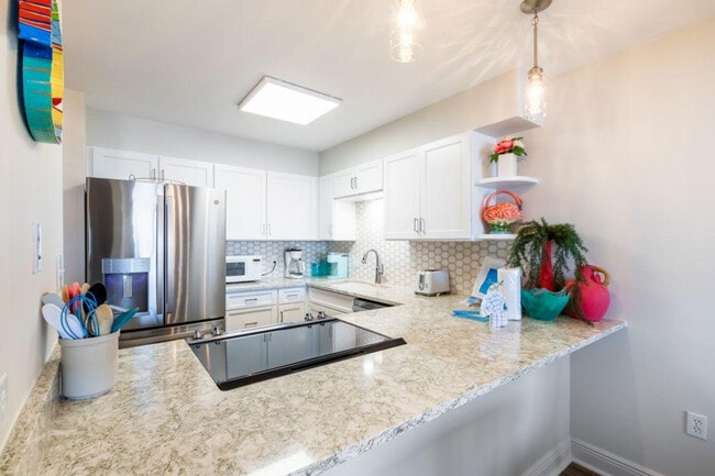 Building Photo - 1516 Sandpiper Ln