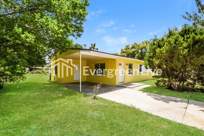 Building Photo - 4503 Drexel Ave