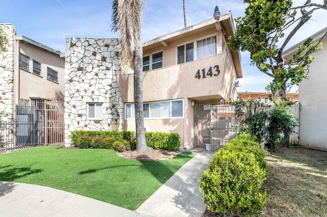 Building Photo - 4143 Palmwood Dr
