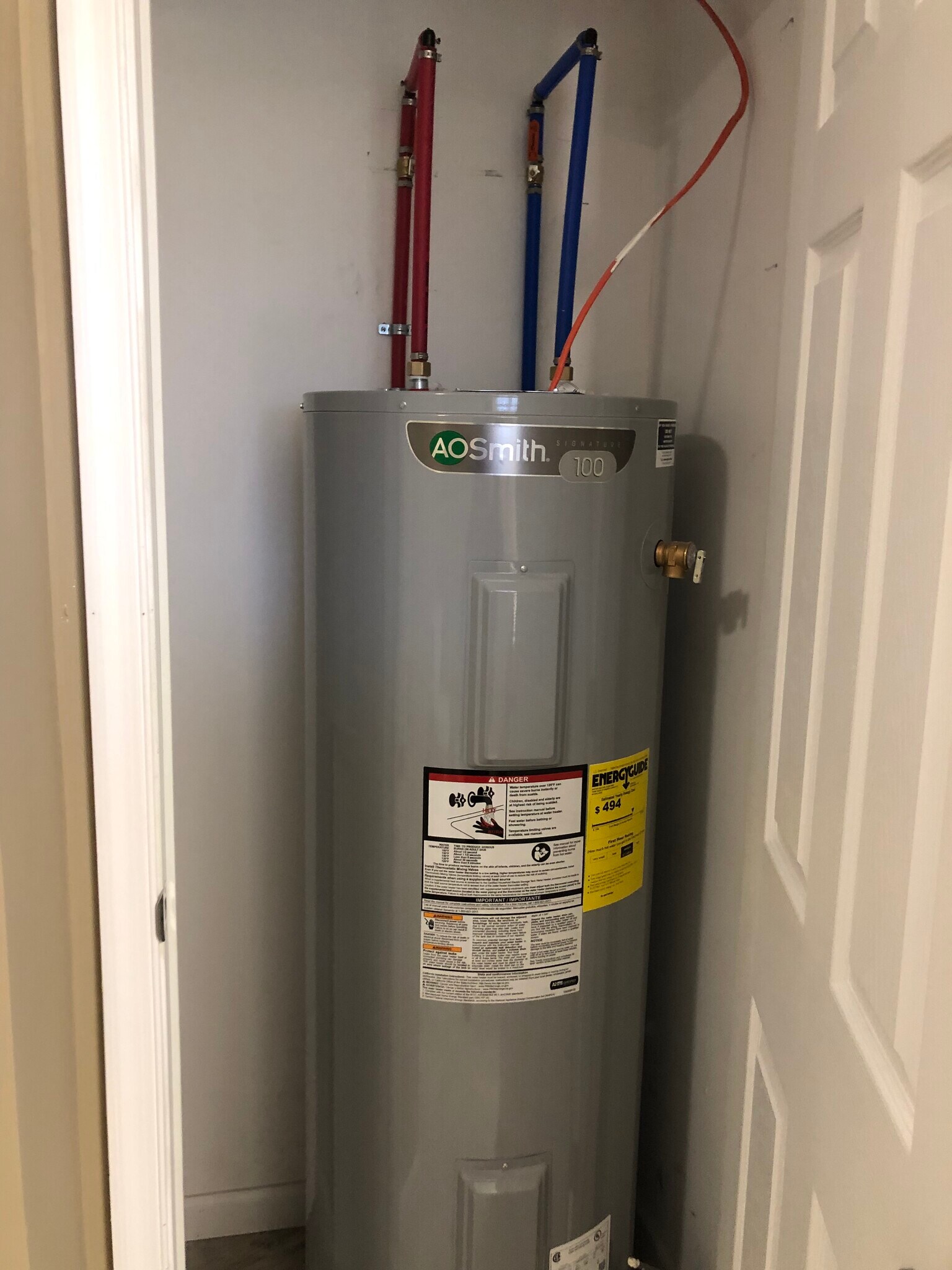 Building Photo - 355 S Hokendauqua Dr